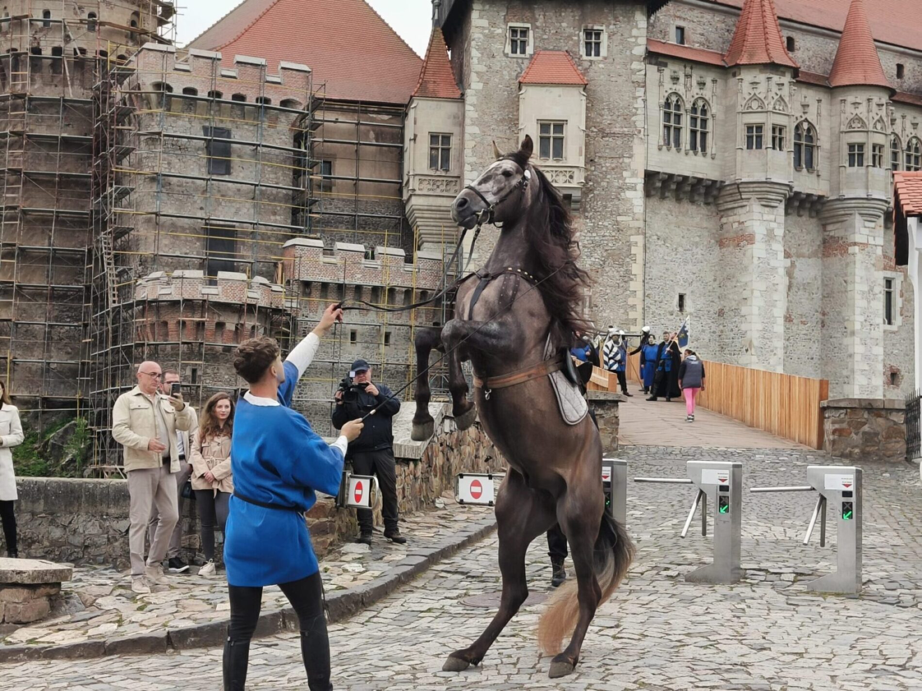 ,,TÂRGUL CASTELELOR’’ LA CASTELUL CORVINILOR DIN HUNEDORA